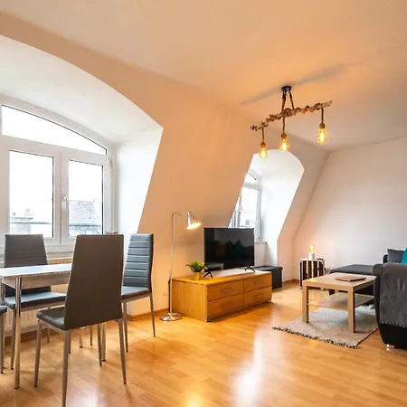 Apartment Blue Chili 99 - Grosszuegiges Loft Wlan Boxspringbett Bis 4 Pers